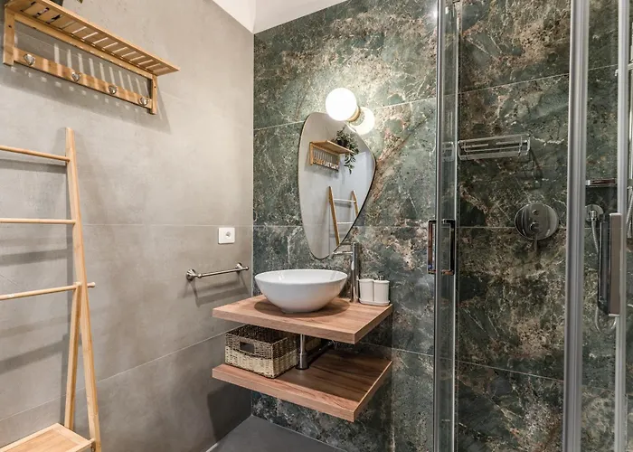 Buccari - 3 Ensuite Bedrooms - Near Vatican Roma