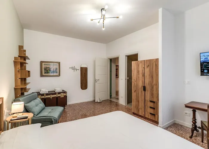 Daire Buccari - 3 Ensuite Bedrooms - Near Vatican Roma
