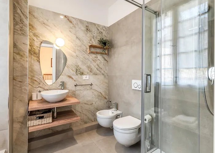 Daire Buccari - 3 Ensuite Bedrooms - Near Vatican Roma