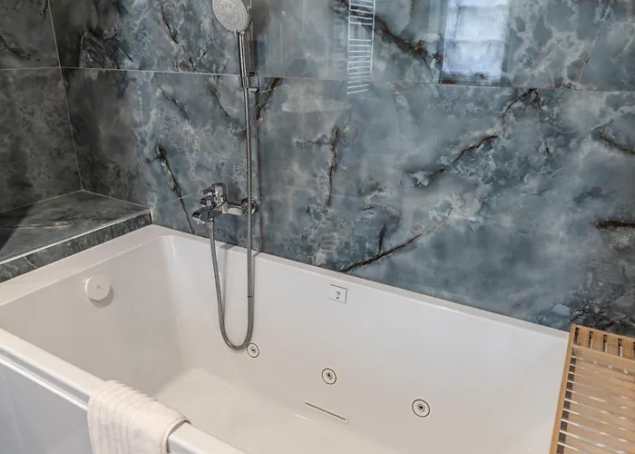 Daire Buccari - 3 Ensuite Bedrooms - Near Vatican *